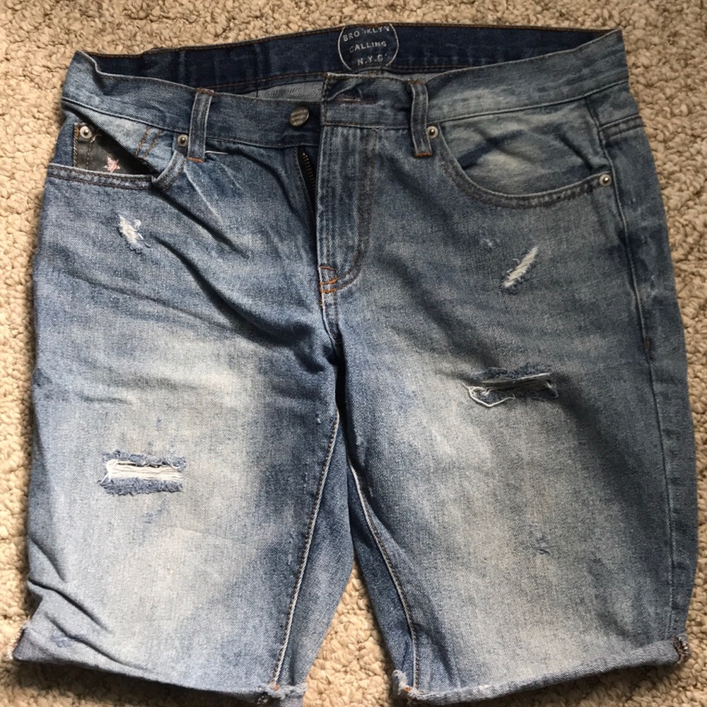 Brooklyn Calling N.Y.C men’s jean shorts sz 29